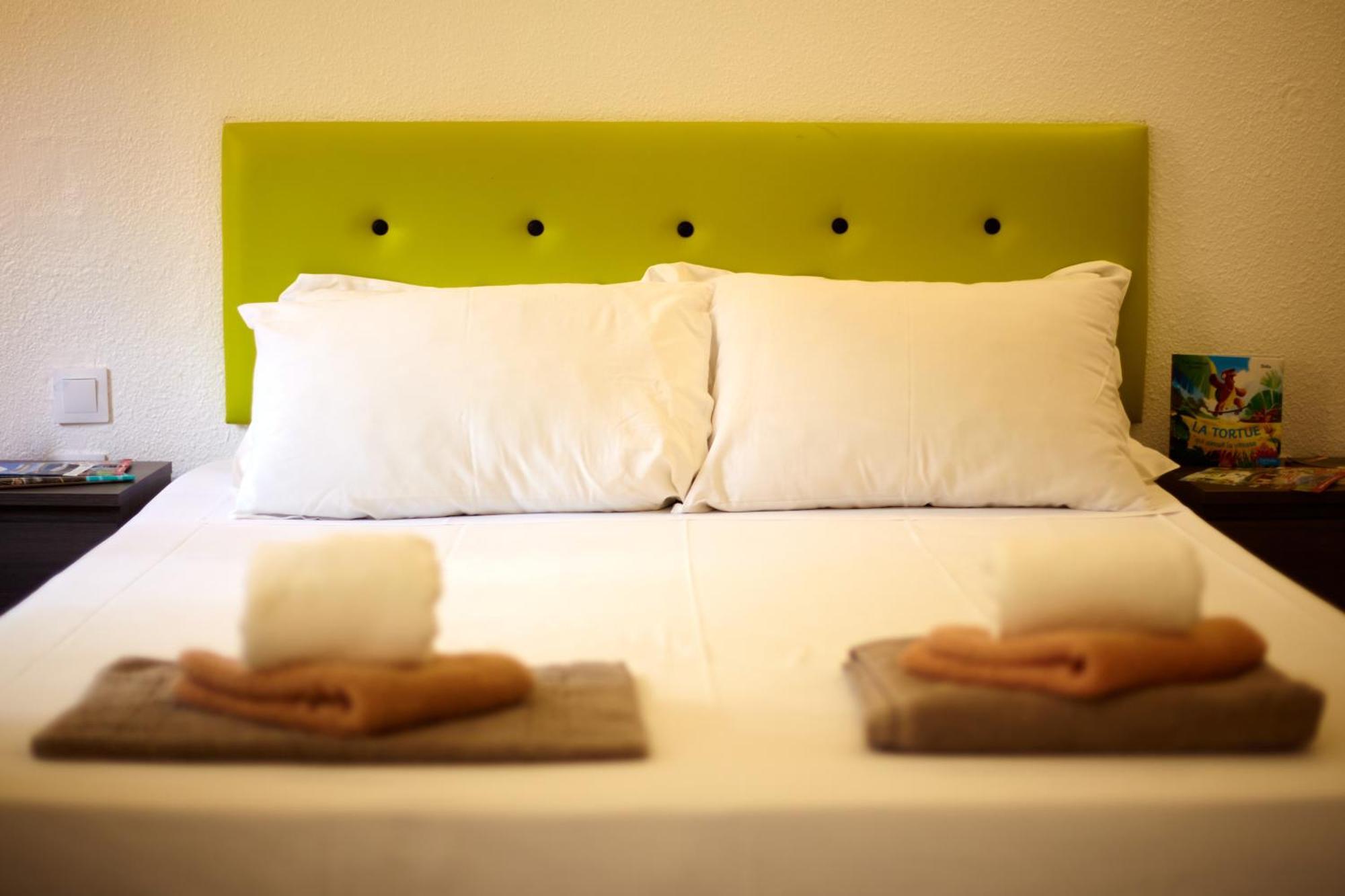 Hotel La Voile Bleue La Richardais Luaran gambar