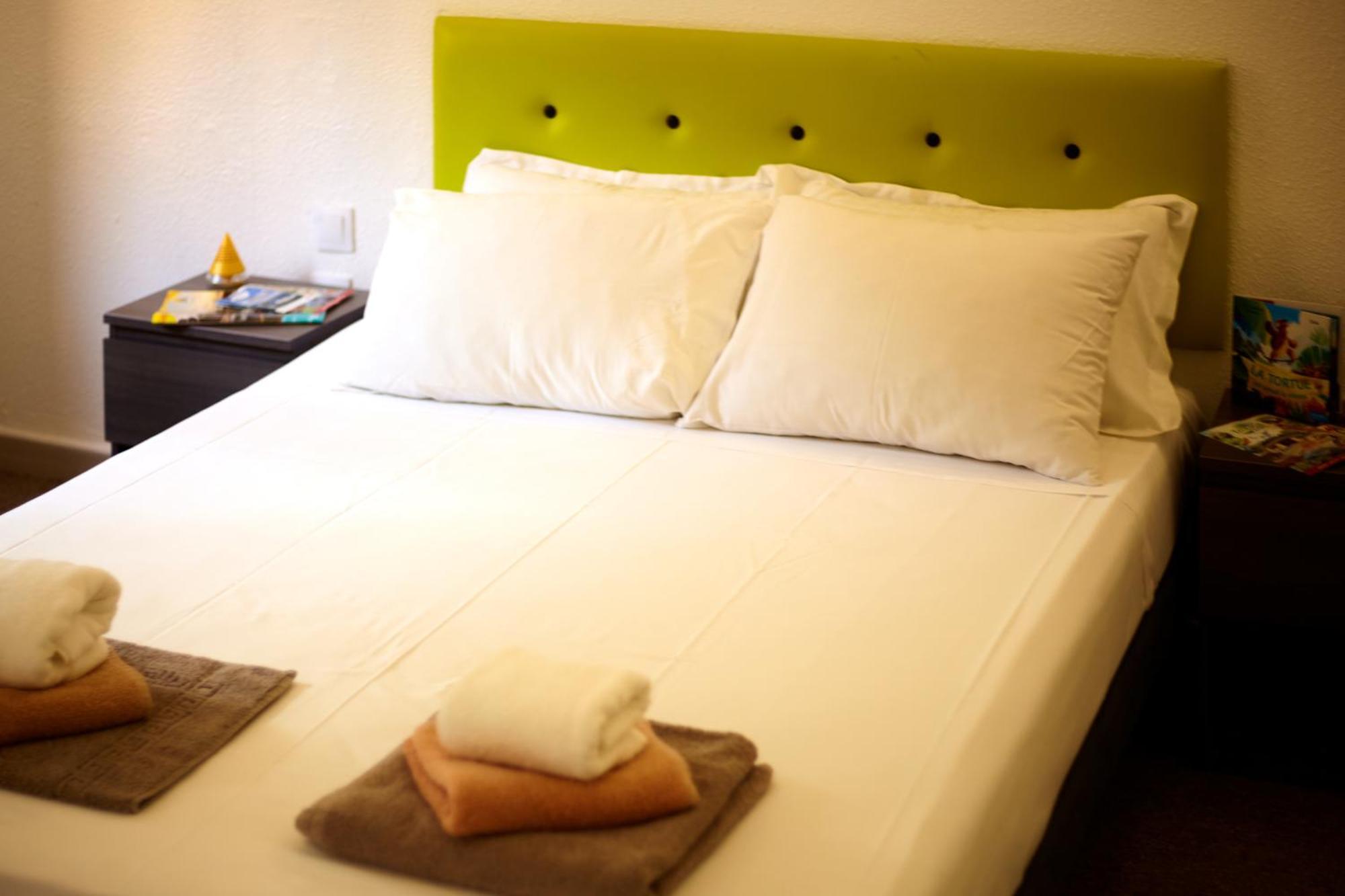 Hotel La Voile Bleue La Richardais Luaran gambar