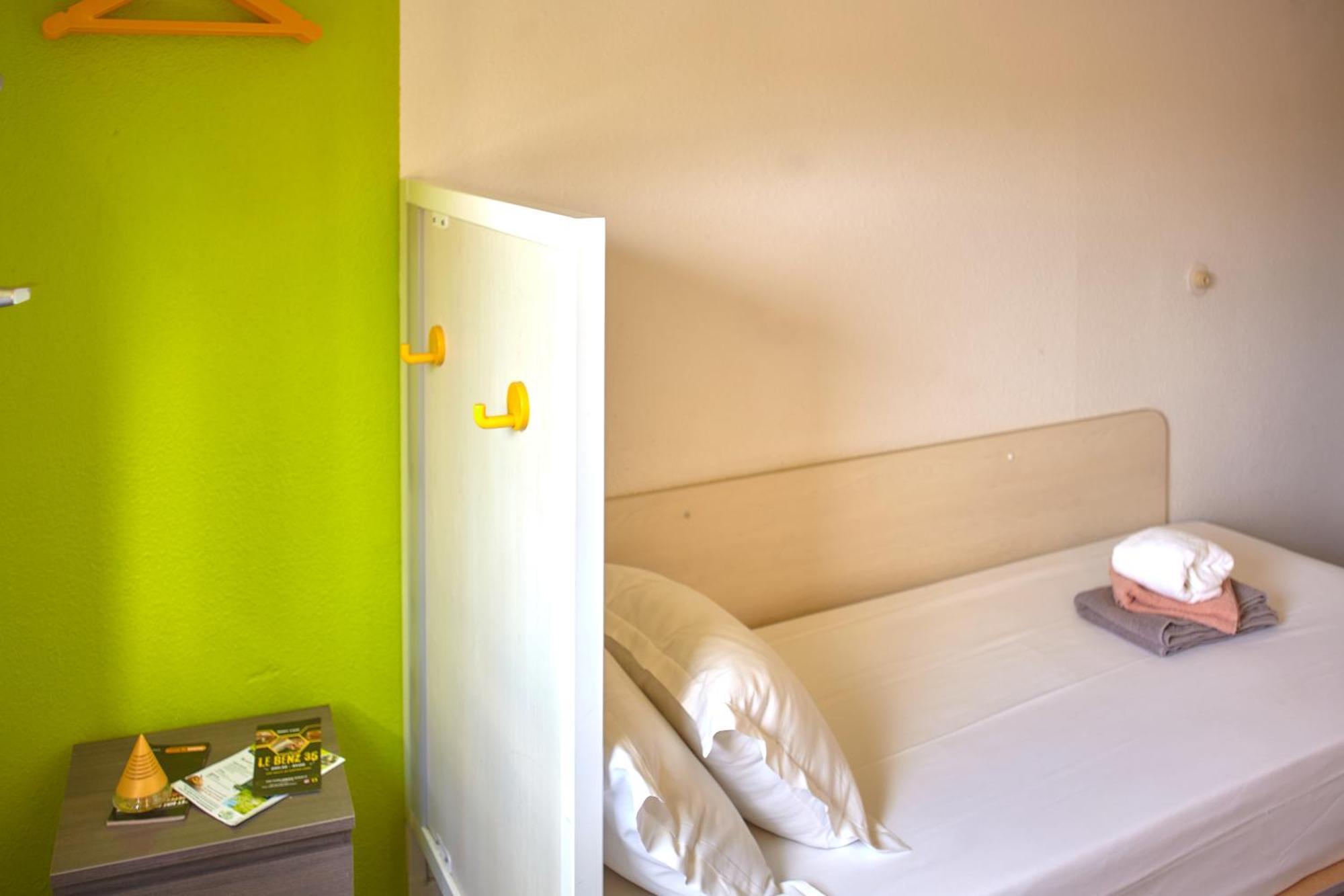 Hotel La Voile Bleue La Richardais Bilik gambar